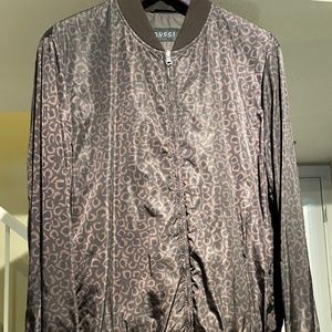 Gucci Cheetah Bomber